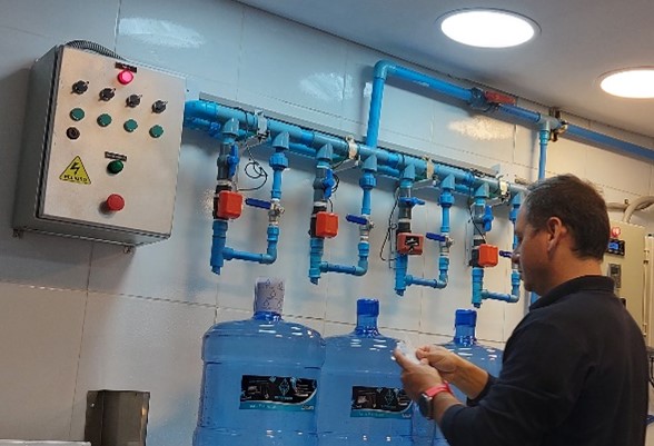 Llenadora y Lavadora de Botellas